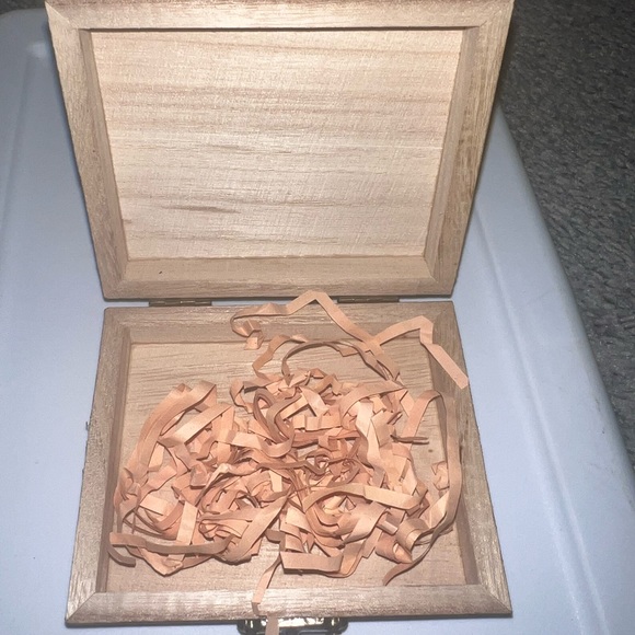$7 Viking Draw String Bag and Box. $7 if bundled - Picture 7 of 16